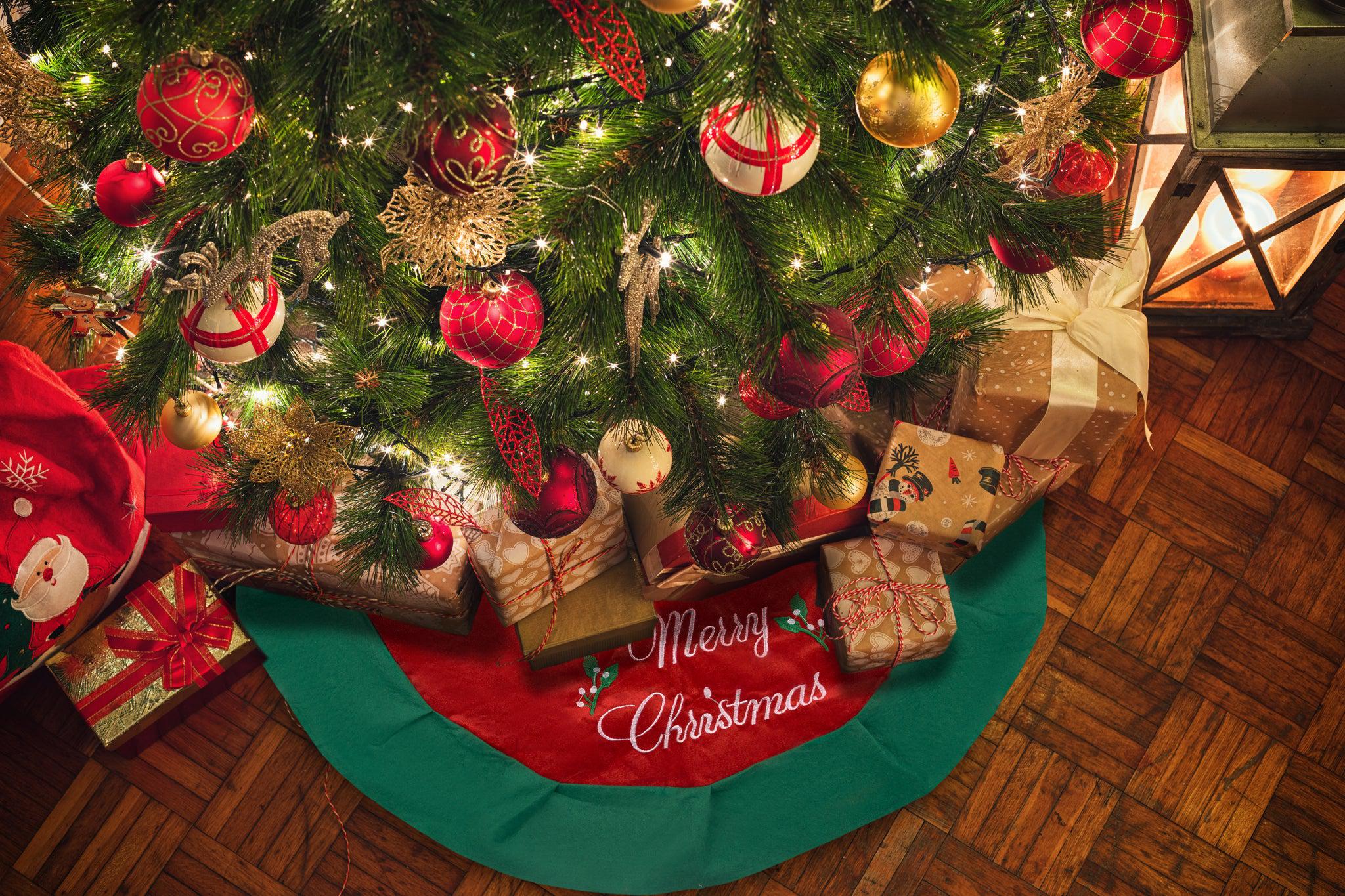 Merry Christmas 80cm Tree Skirt Green & Red-5056150210740-Bargainia.com