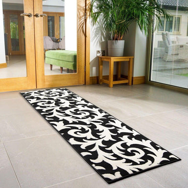 Black And White Runner | Bargainia.com | Free UK Delivery