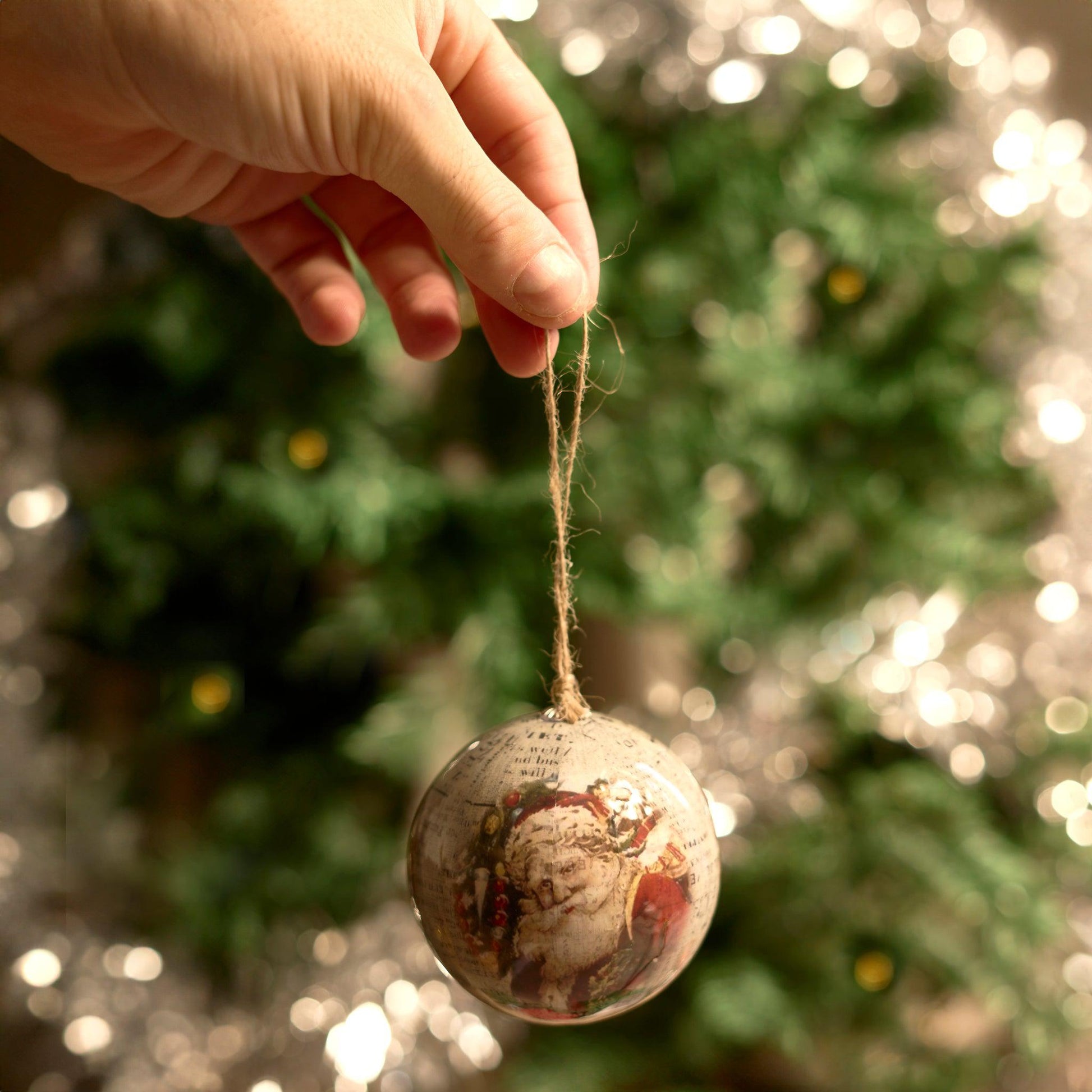 Set of 6 Christmas Baubles - Antique Santa-5050565416773-Bargainia.com