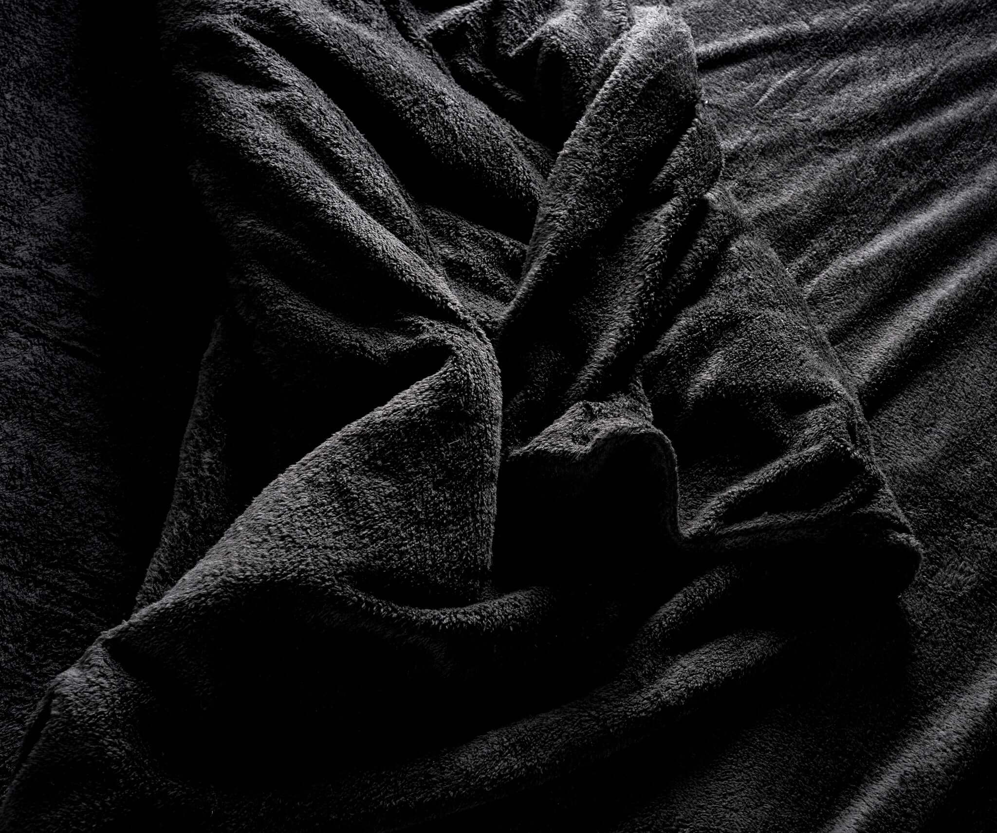 Hibernate Collection Super Soft Teddy Fleece Duvet & Two Pillow Covers Set - Black-Bargainia.com