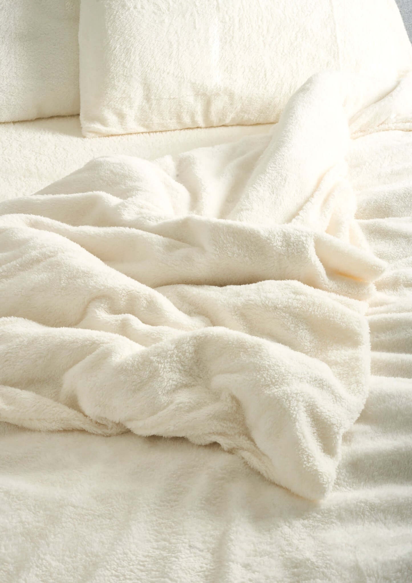 Hibernate Collection Super Soft Teddy Fleece Duvet & Two Pillow Covers Set - Ivory Cream-Bargainia.com